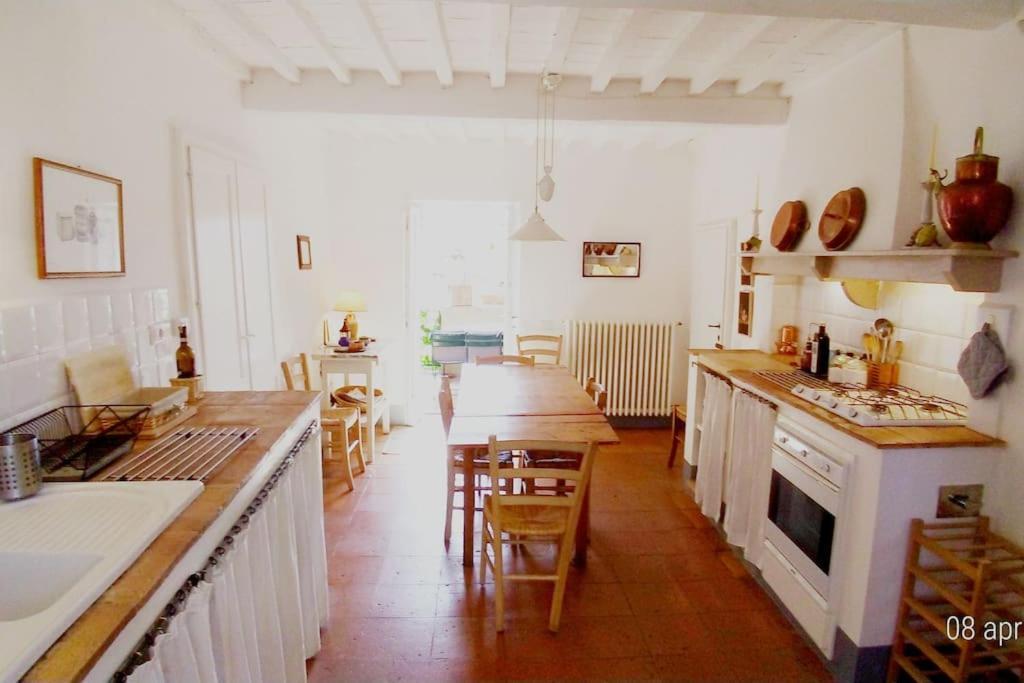 Near The Sea Big Panoramic House 2 Terraces In Lovely Village Montiano  Eksteriør bilde